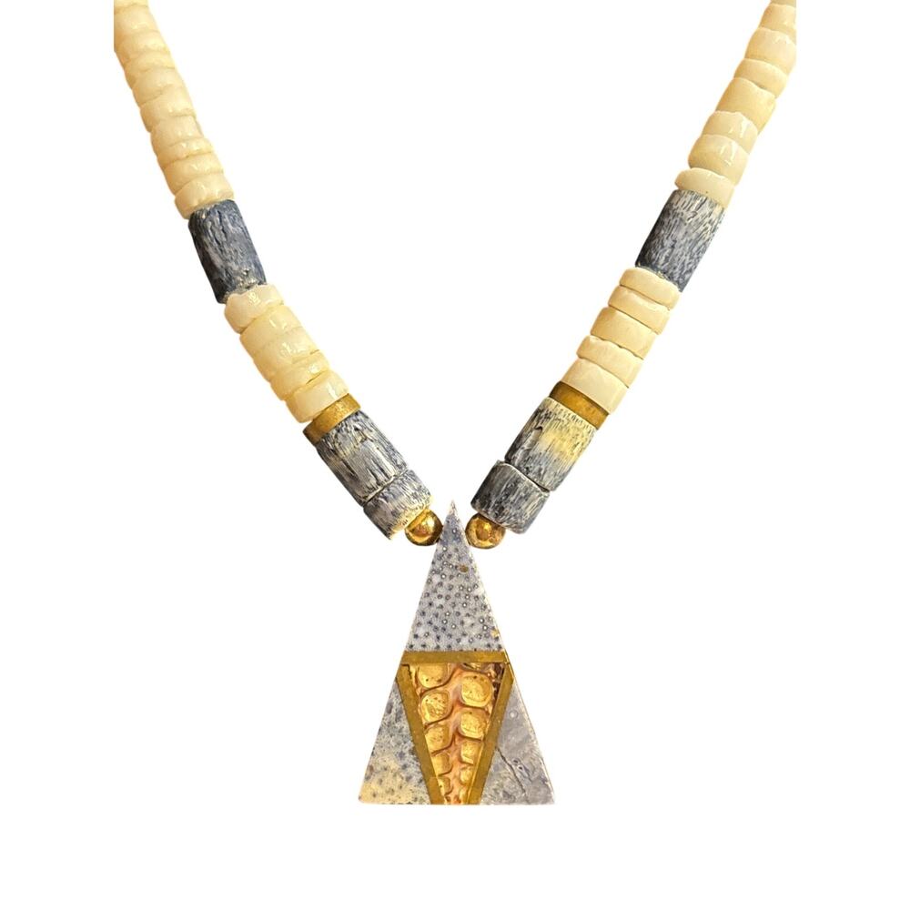 Vintage Heishi Shell Necklace Sliced Shell Pendant Southwestern Boho 17.5”